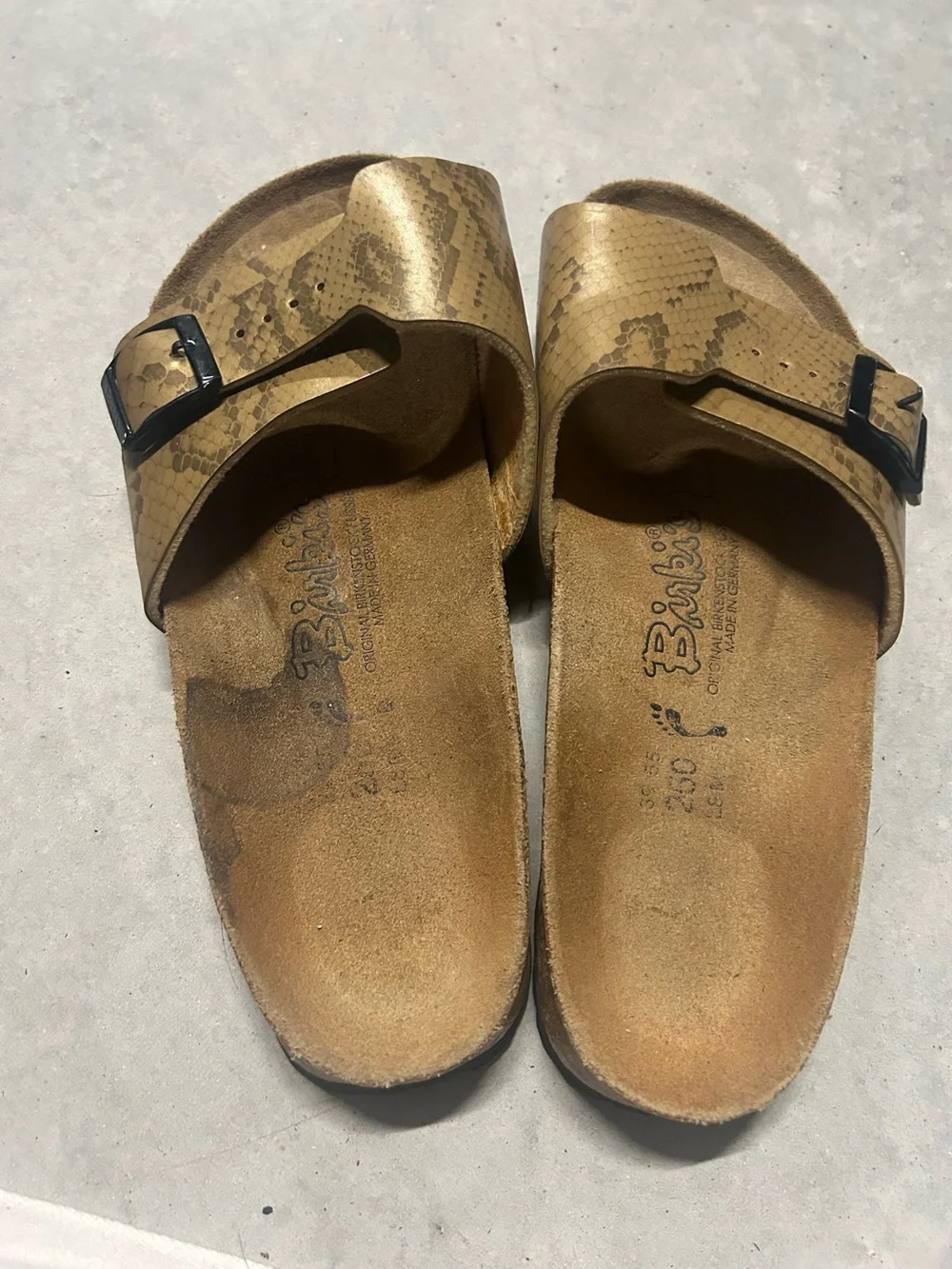 Birkenstock  One-Strap Slide Sandals in Metallic Gold